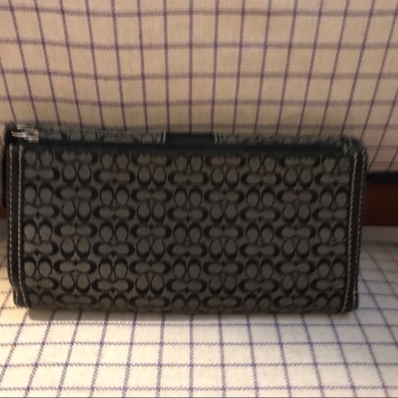 Coach Wallet - Picture 2 of 4